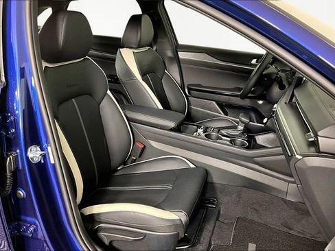 New 2026 Kia K5 GT-Line w/ GT-Line Premium Package image 11