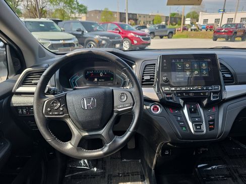 Used 2023 Honda Odyssey EX-L image 9