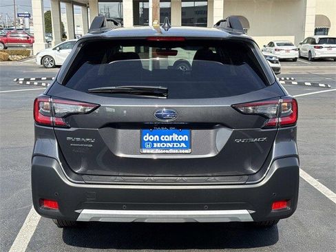 Used 2025 Subaru Outback Limited image 6