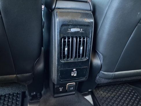 Used 2022 Jeep Compass Trailhawk w/ Trailhawk Convenience Group image 24