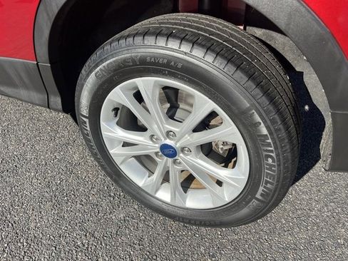 Used 2019 Ford Escape SE image 21