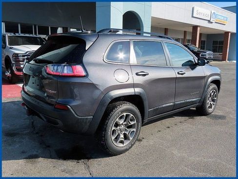 Certified 2022 Jeep Cherokee Trailhawk w/ Comfort/Convenience Group image 7