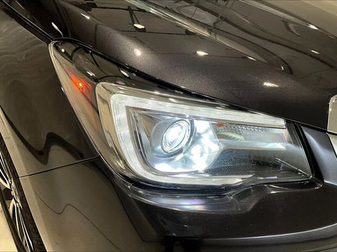 Used 2018 Subaru Forester 2.0XT Touring AWD/4WD image 33