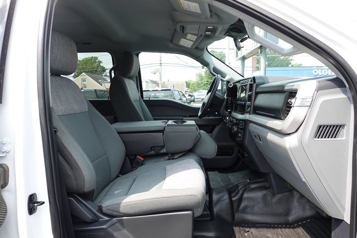 Used 2024 Ford F350 XLT w/ FX4 Off-Road Package AWD/4WD image 36