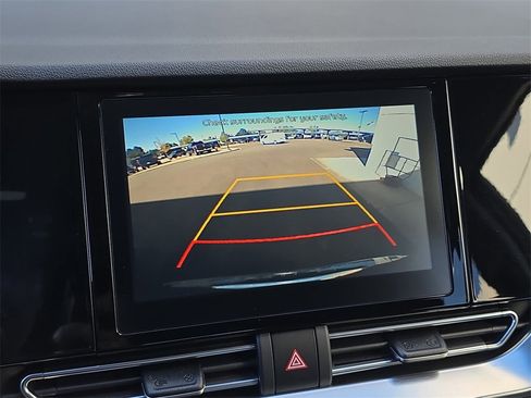 Used 2020 Kia Niro LXS image 24