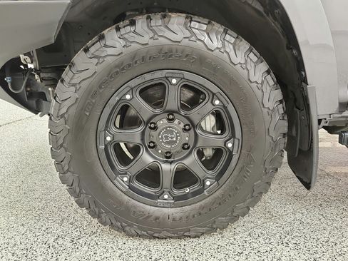 Used 2021 Toyota 4Runner Limited AWD/4WD image 39