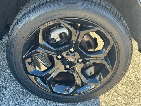 Used 2022 Ford EcoSport SES w/ Interior Protection Package image 7