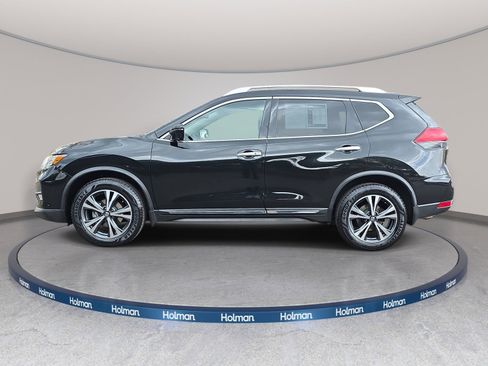 Used 2017 Nissan Rogue SL w/ SL Premium Package AWD/4WD image 9