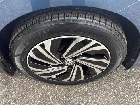 Used 2021 Volkswagen Jetta SEL Premium image 10