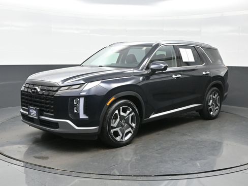 Certified 2023 Hyundai Palisade SEL w/ Premium Package image 2