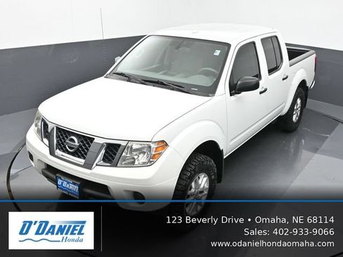 Used 2014 Nissan Frontier SV AWD/4WD image 21