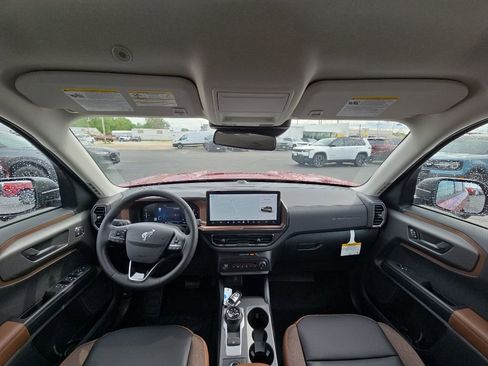 New 2026 Ford Bronco Sport Outer Banks AWD/4WD image 2