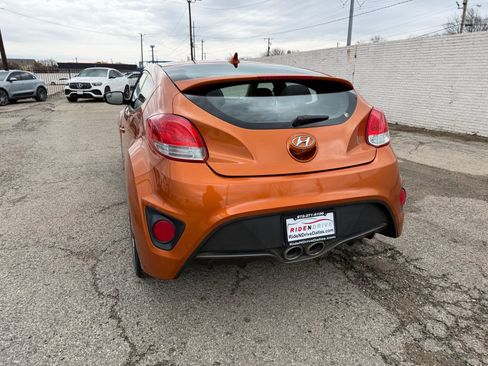 Used 2014 Hyundai Veloster Turbo image 5