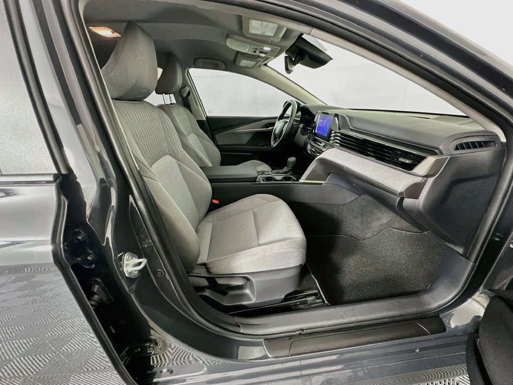 Used 2026 Toyota Camry LE w/ Convenience Package FWD image 26