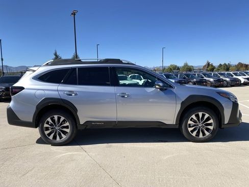 New 2025 Subaru Outback Touring XT image 6
