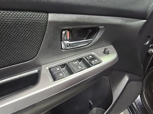 Used 2016 Subaru Crosstrek 2.0i Premium AWD/4WD image 13