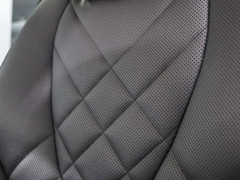 Used 2025 BMW X5 sDrive40i w/ Premium Package RWD image 26