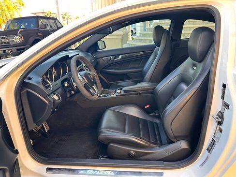 Used 2015 Mercedes-Benz C 63 AMG Coupe image 23