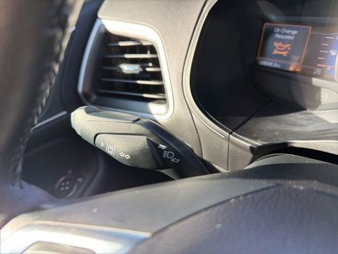 Used 2023 Ford Edge SEL w/ Convenience Package image 36