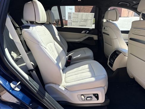 New 2026 BMW X7 xDrive40i w/ M Sport Package image 30