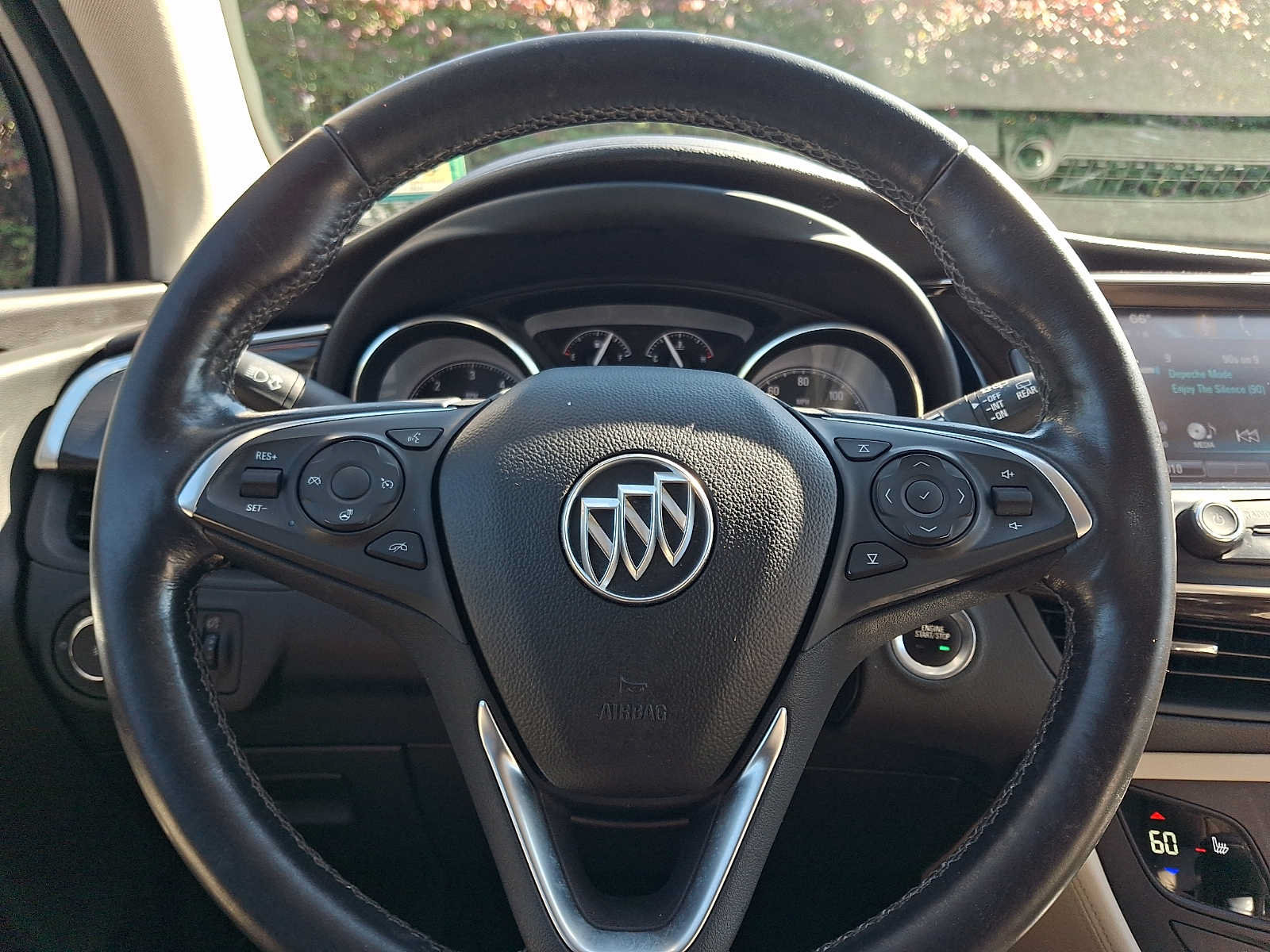 Used 2019 Buick Envision Essence AWD/4WD image 19