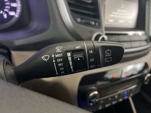 Used 2018 Hyundai Tucson Value FWD image 63