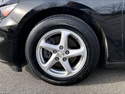 Used 2016 Chevrolet Malibu LS image 8
