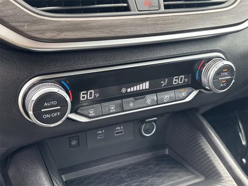 New 2025 Nissan Altima 2.5 SV w/ SV Special Edition Package image 27