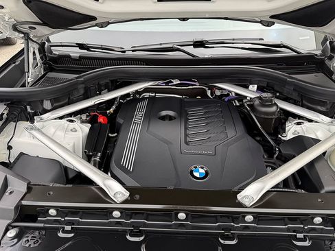 Used 2023 BMW X5 sDrive40i w/ Climate Comfort Package RWD image 24