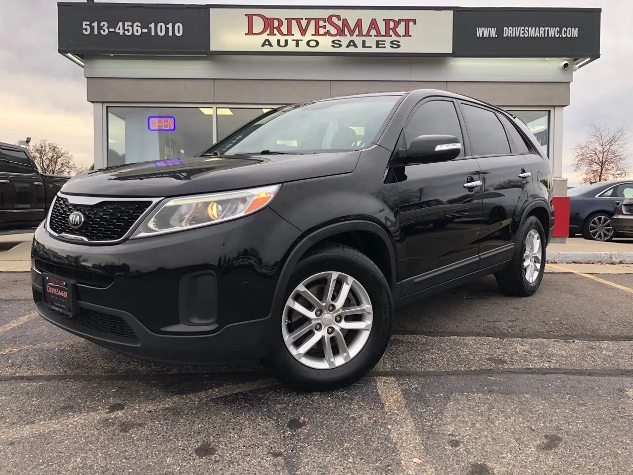 Used 2015 Kia Sorento LX FWD image 2