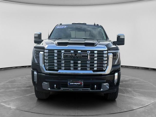 Used 2024 GMC Sierra 2500 Denali w/ Denali Reserve Package AWD/4WD image 8
