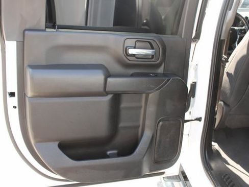 Used 2022 Chevrolet Silverado 2500 LT w/ Convenience Package AWD/4WD image 31