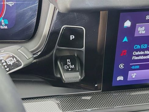 Used 2025 Porsche Cayenne GTS image 19