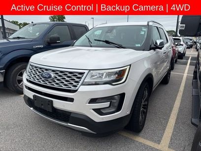 Used 2017 Ford Explorer Platinum