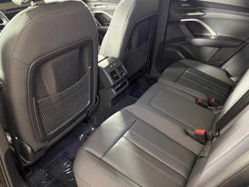 Used 2025 Audi Q5 Premium Plus w/ Premium Plus AWD/4WD image 11