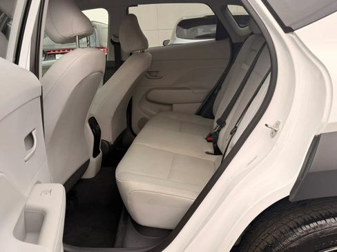 Used 2024 Hyundai Kona SEL FWD image 13