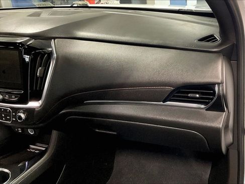Used 2023 Chevrolet Traverse RS AWD/4WD image 13