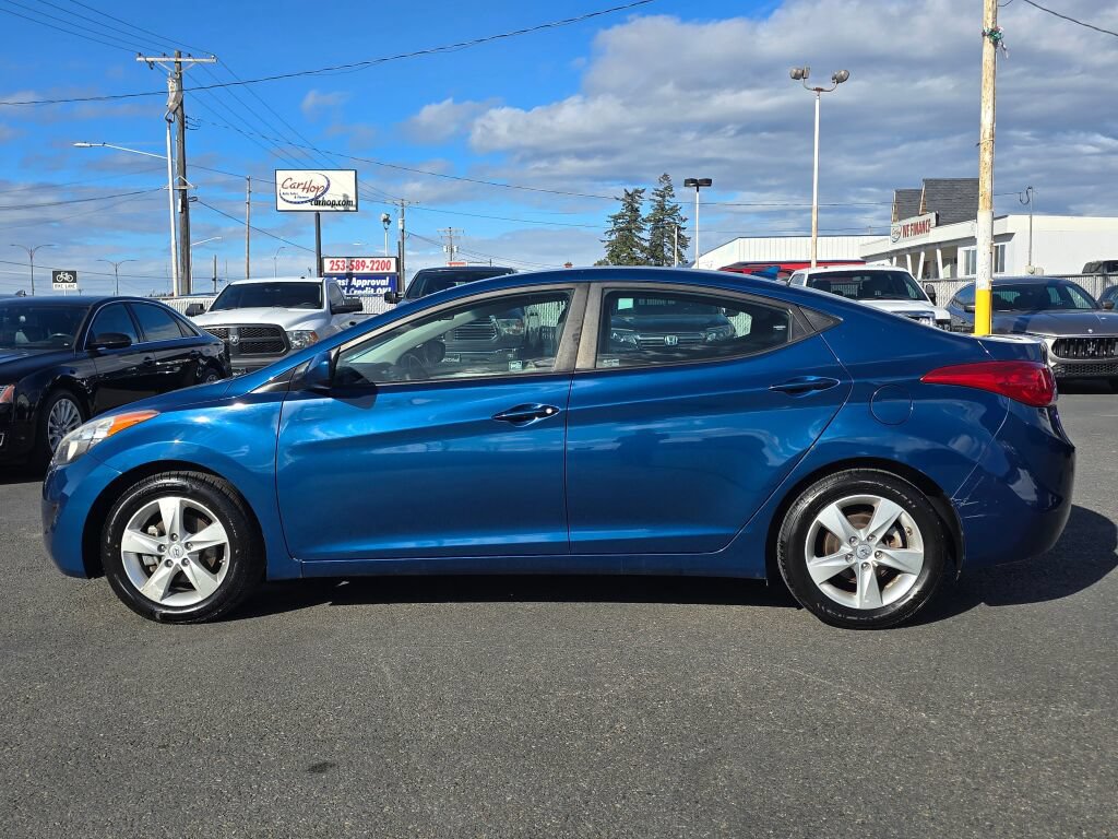 Used 2013 Hyundai Elantra GLS FWD image 9