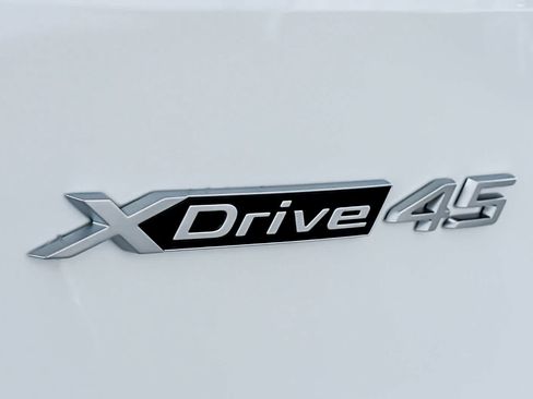 Used 2026 BMW iX xDrive45 AWD/4WD image 26