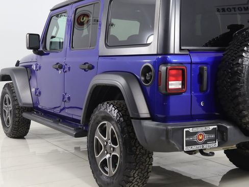 Used 2018 Jeep Wrangler Unlimited Sport S image 23
