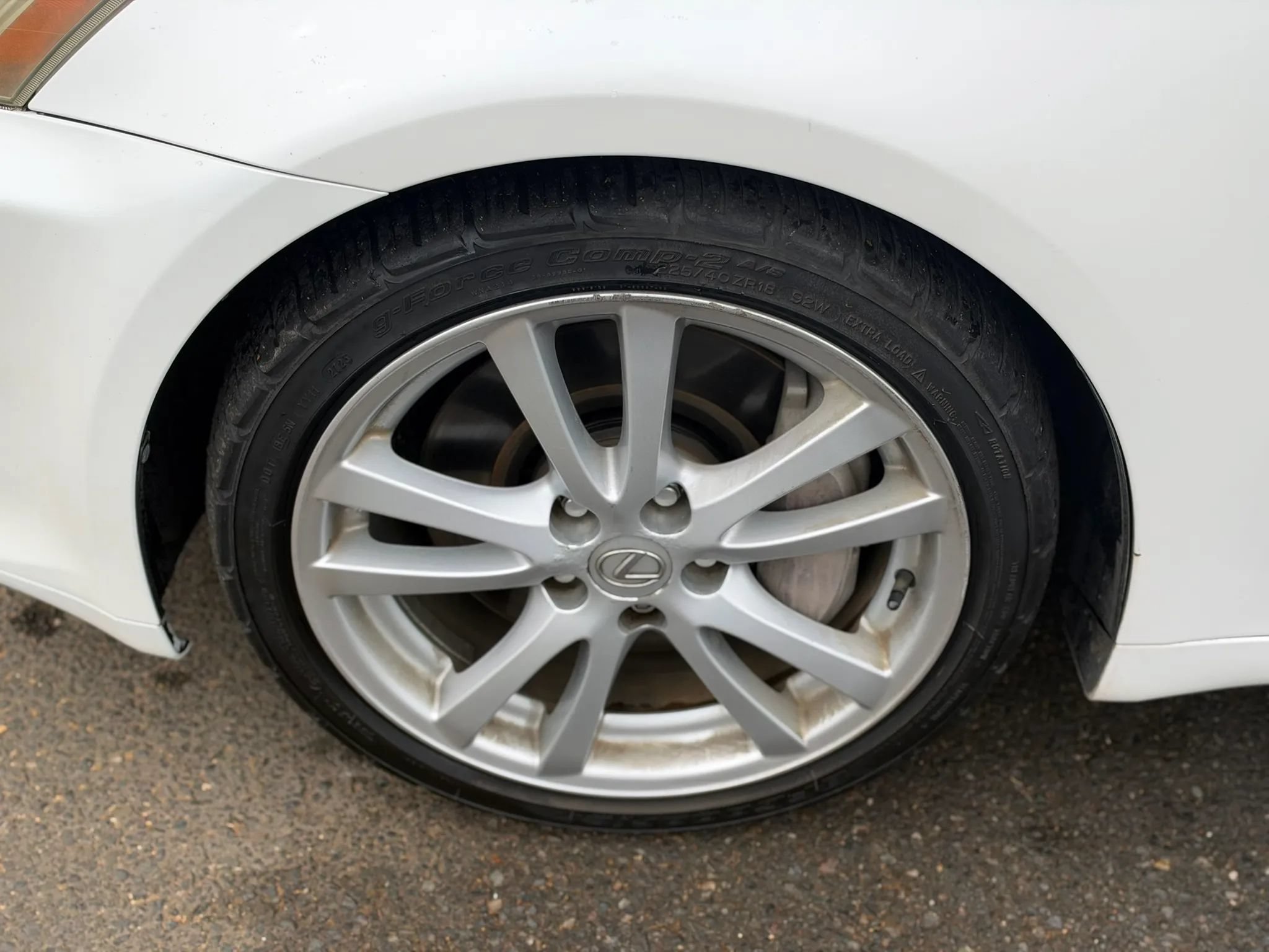 Used 2007 Lexus IS 350 w/ Premium Pkg RWD image 10