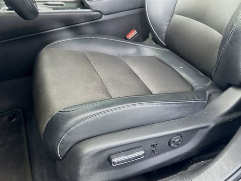 Used 2018 Honda Accord Sport image 22