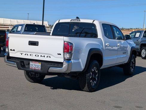 Used 2023 Toyota Tacoma TRD Off-Road image 13