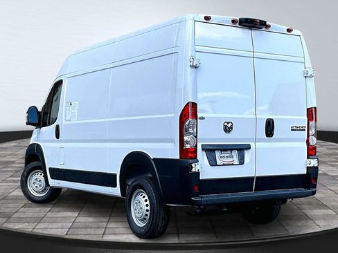 Used 2025 RAM ProMaster 2500 w/ Safety Group image 2