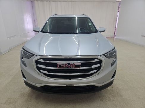 Used 2020 GMC Terrain SLT w/ Preferred Package image 10