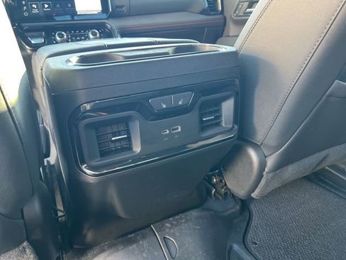 Used 2024 GMC Sierra 2500 AT4 w/ AT4 Preferred Package image 24
