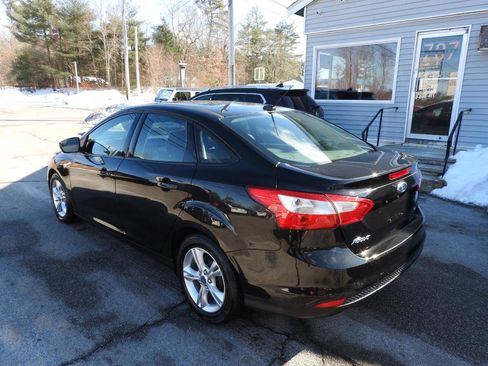 Used 2014 Ford Focus SE image 5