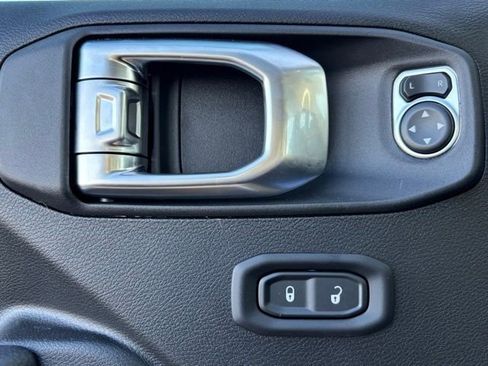 New 2026 Jeep Gladiator Sport AWD/4WD image 16