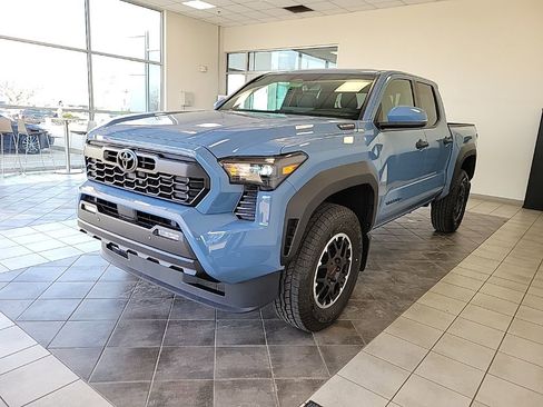 New 2026 Toyota Tacoma TRD Off-Road w/ TRD Off Road Upgrade Package AWD/4WD image 2