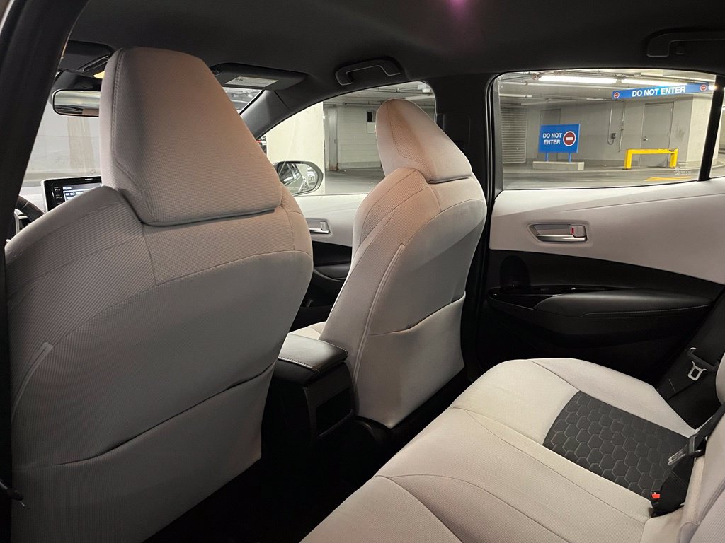 Used 2019 Toyota Corolla SE FWD image 17